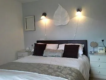 Treliver Farm Bed & Breakfast Saint Wenn
