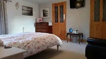 Bed & Breakfast Treliver Farm
